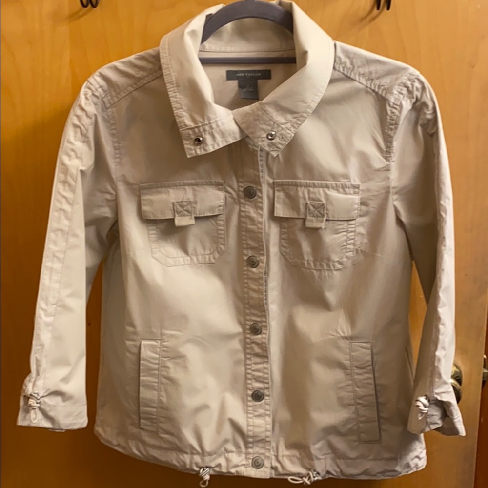 Ann Taylor Button Down Coat Jacket Size 2
